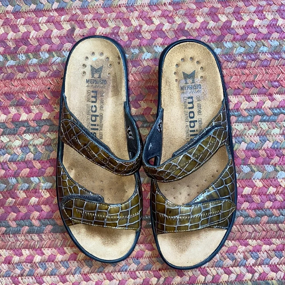MEPHISTO MOBLIS SNAKESKIN AIR RELAX SANDALS